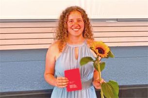 Lehrabschluss Céline Müller - Herzliche Gratulation!